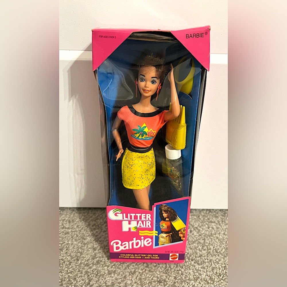 1993 Glitter Hair Brunette Barbie #10966